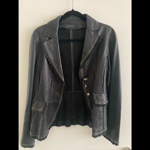 Amazing leather jacket super soft